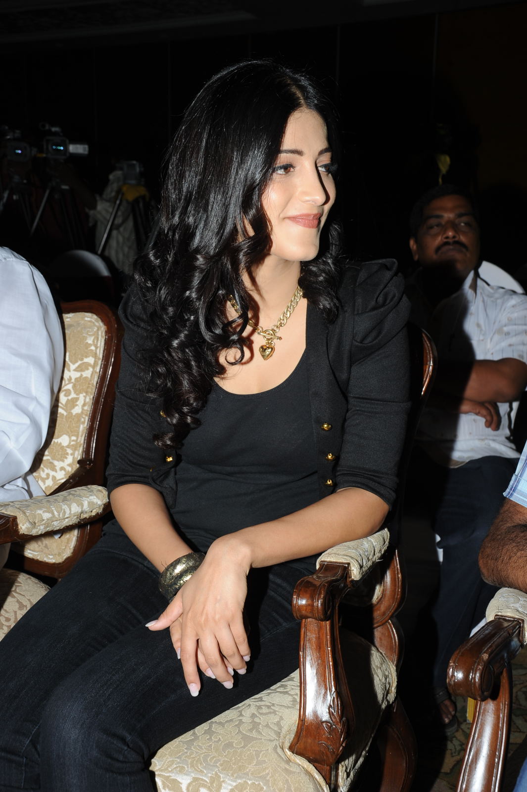 Shruti Haasan at 7th sense logo launch stills | Picture 72936